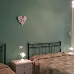 La Casa Di Gabry Bed and breakfast Roma